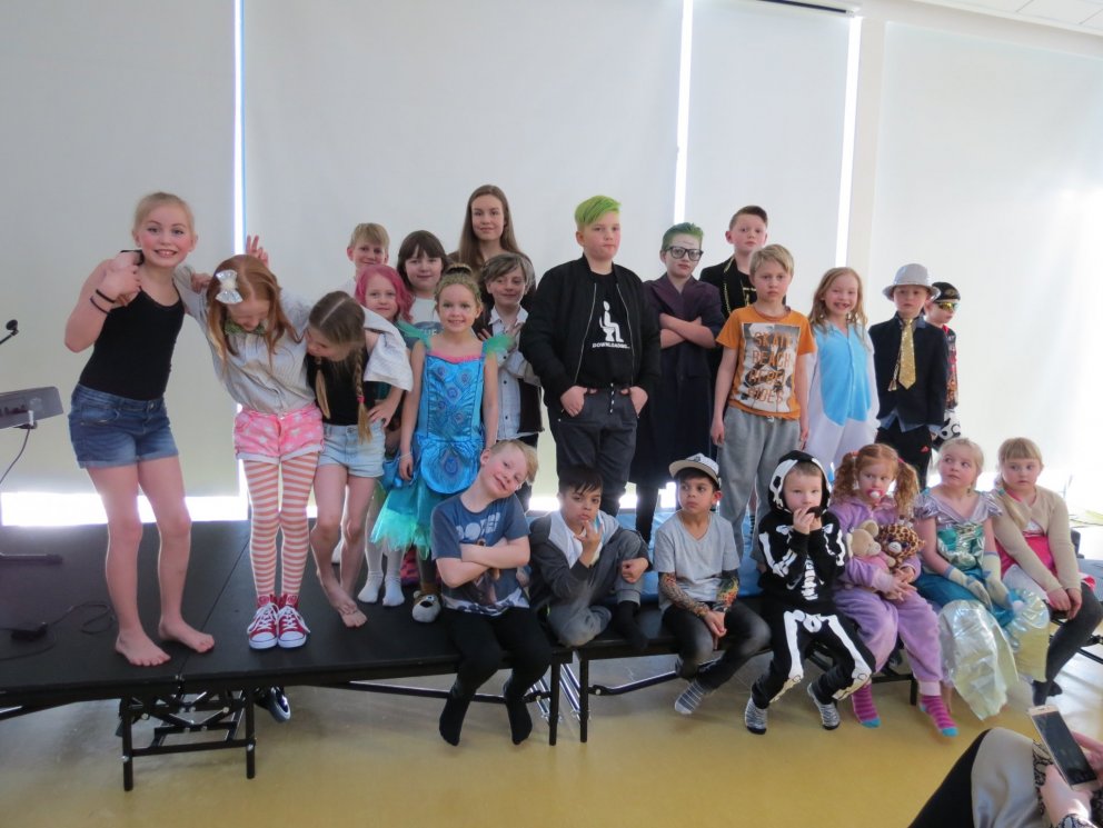 Öskudagur í Heiðarskóla