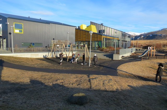 Bingó - fatamarkaður - vöfflusala