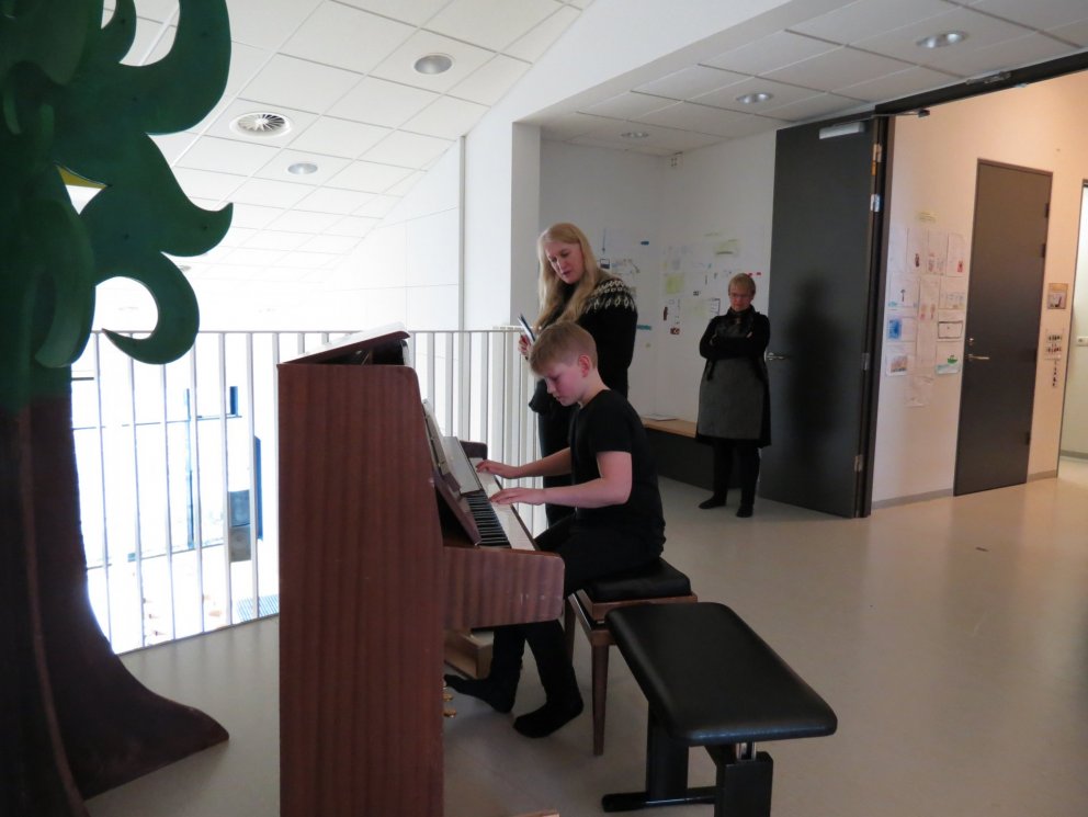 Örtónleikar frá Tónlistarskóla Akraness í Heiðarskóla í dag