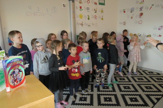 Skólasamstarfið - söngæfing