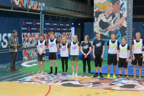 Skólahreysti- og skautaferð