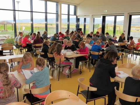 Lestur er bestur - út fyrir endimörk alheimsins!