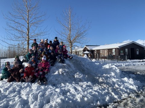 Lausar stöður leikskólakennara/leiðbeinenda í Skýjaborg næsta skólaár