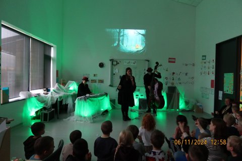 List fyrir alla - Djasshrekkur