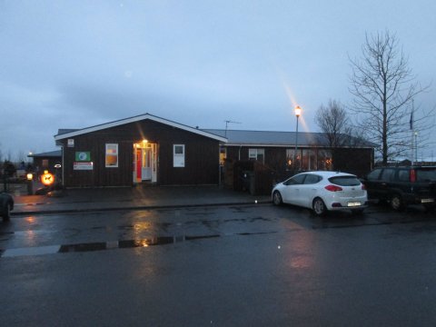 Starfsmaður óskast í ræstingu við Leikskólann Skýjaborg