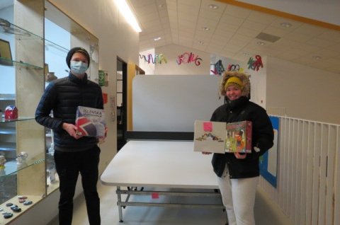 Rausnarleg gjöf frá Foreldrafélagi Leik - og grunnskóla Hvalfjarðarsveitar